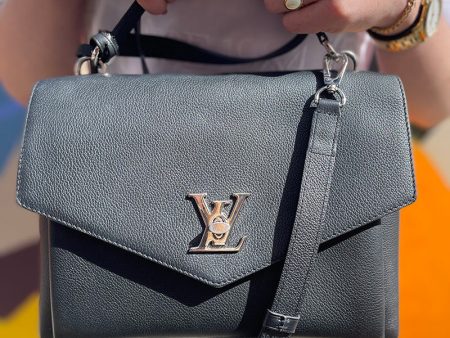 Louis Vuitton Black Calf Leather “Lockme” Crossbody Supply