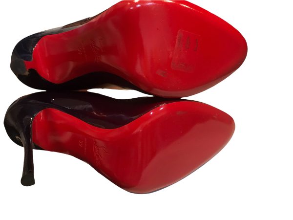 Christian Louboutin Black & Red Ombré Patent Stiletto Heel - UK 6 Fashion