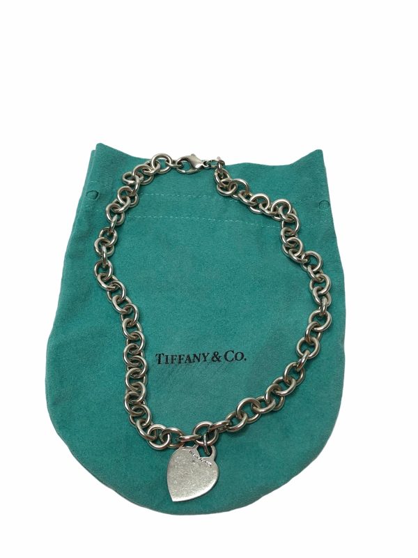 Tiffany & Co Sterling Chain Link Heart Necklace - As Seen on Instagram 08 11 2020 Online Hot Sale