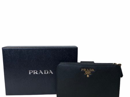 Prada Black Leather Bi-Fold Wallet Online Sale