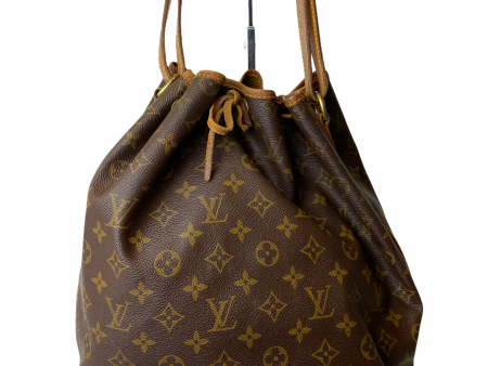 Louis Vuitton Vintage Monogram Canvas  Noe  Bucket Bag  - As Seen on Instagram 27 01 20 For Sale